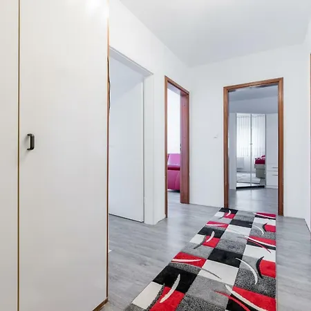 Privatapartment Messe Sued Hannover Exterior photo